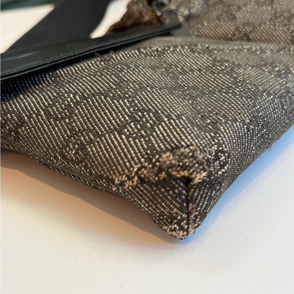 Gucci GG Canvas Double Pocket Waist Pouch - Picture 2 of 13